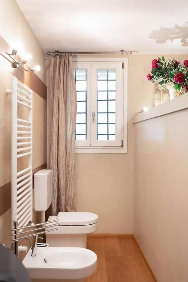 Apartment Fossalta Home, In The Heart Of The Historical Center Bologna